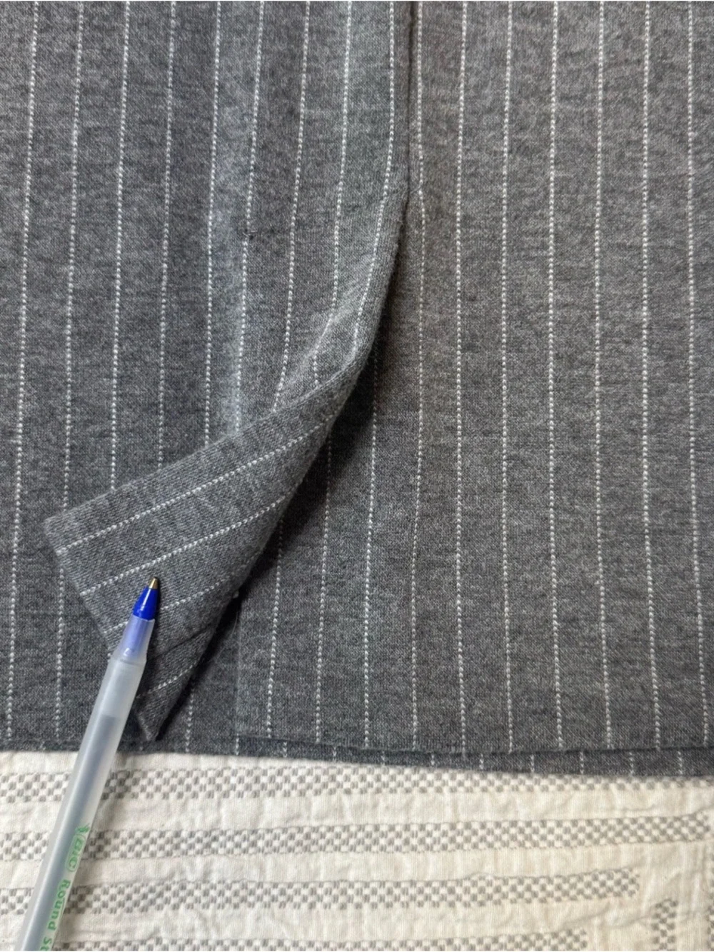 Banana Republic Grey Pinstripe Sheath Dress – Size 6 - Picture 6 of 11